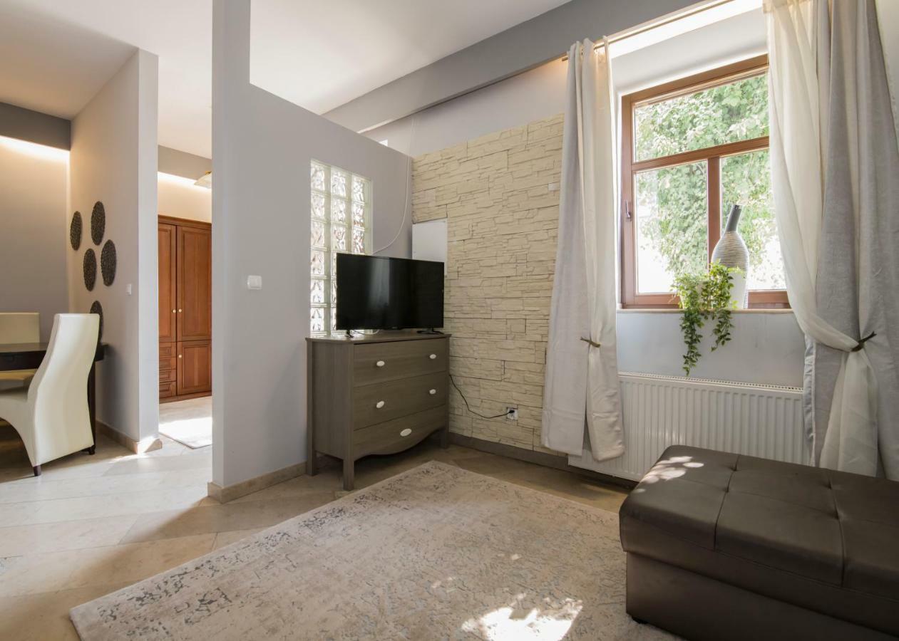 Apartamenty Na Warszawskiej Sieradz Exterior foto