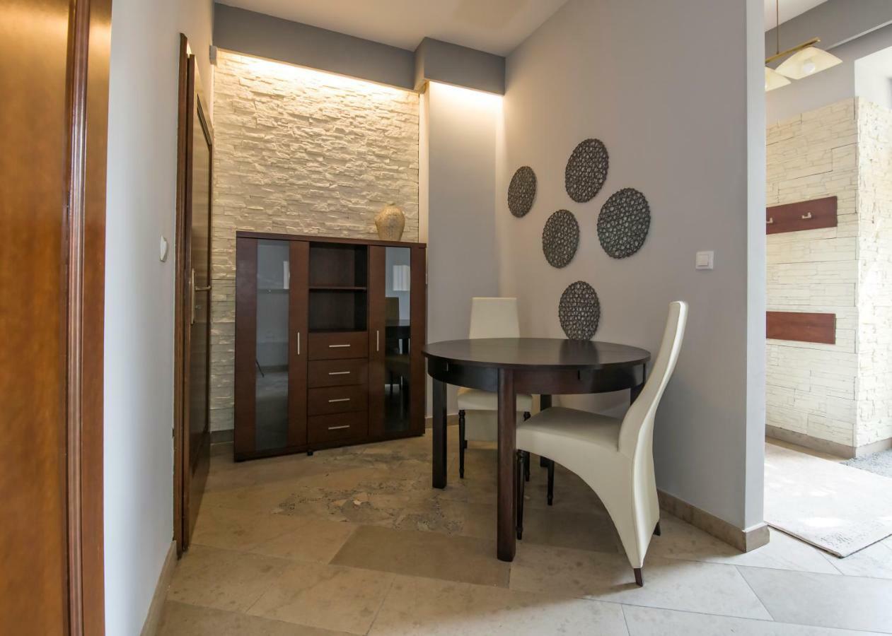 Apartamenty Na Warszawskiej Sieradz Exterior foto