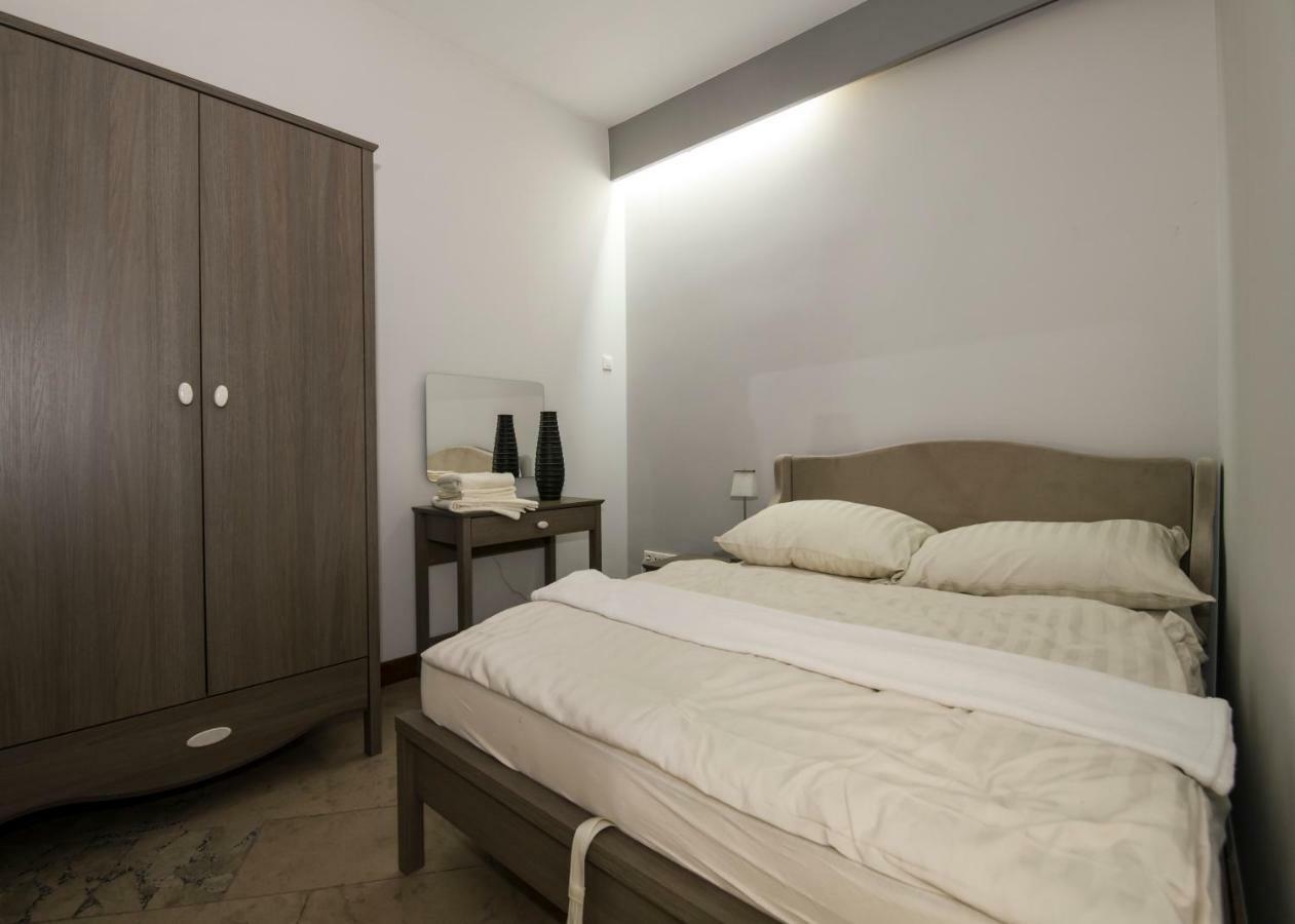 Apartamenty Na Warszawskiej Sieradz Exterior foto
