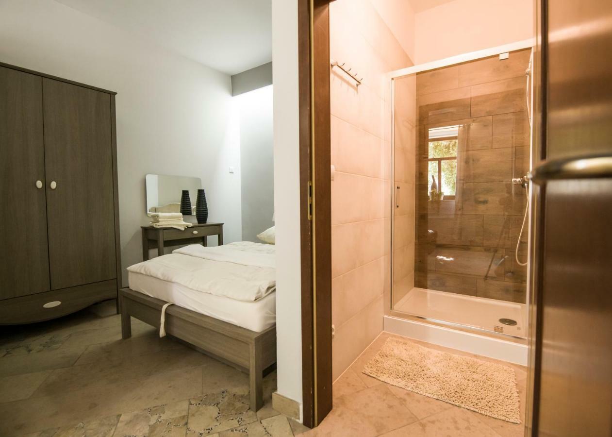 Apartamenty Na Warszawskiej Sieradz Exterior foto