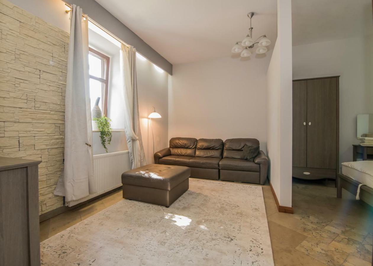 Apartamenty Na Warszawskiej Sieradz Exterior foto