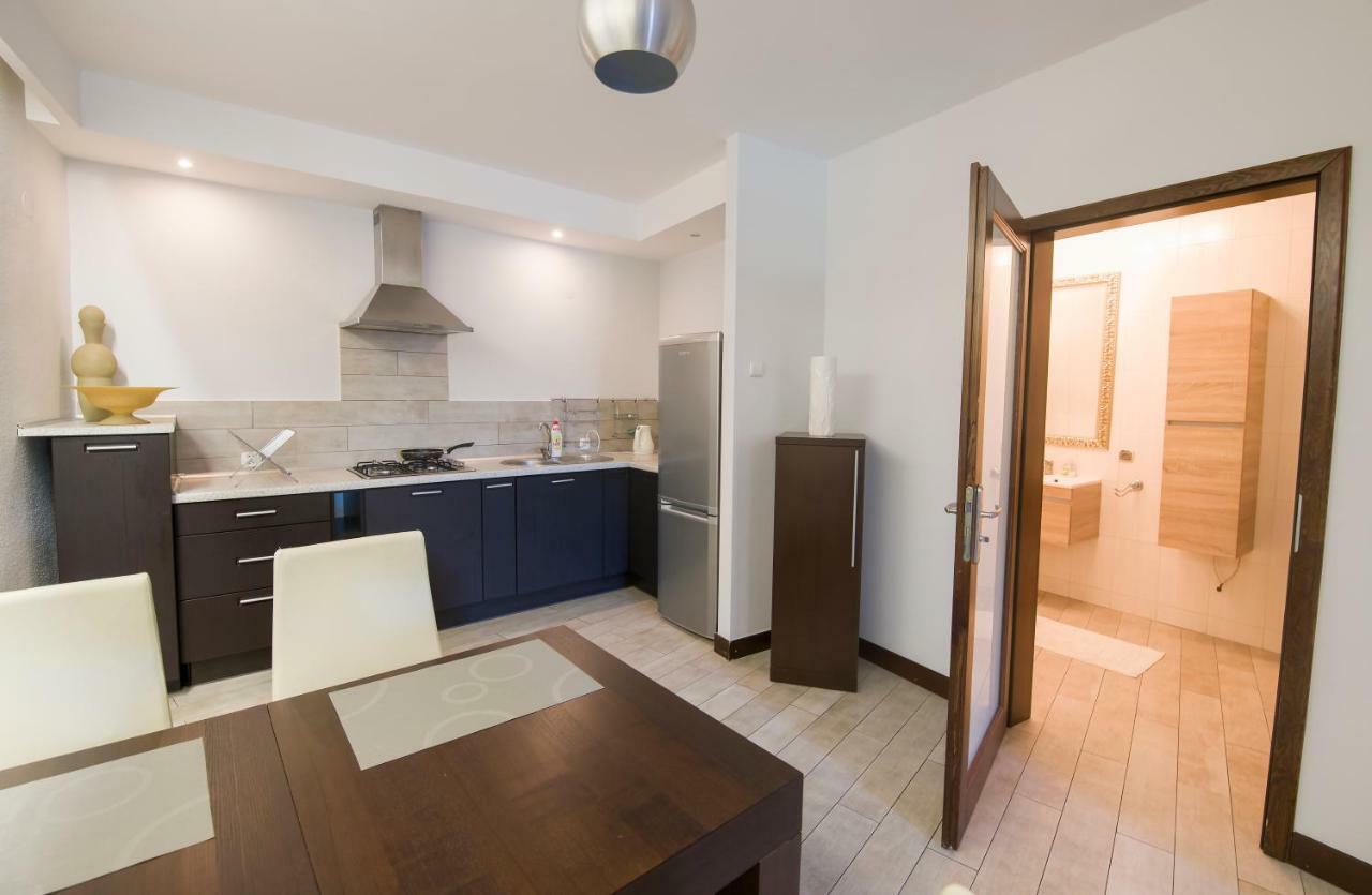 Apartamenty Na Warszawskiej Sieradz Exterior foto